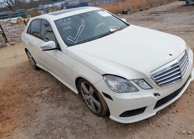 2010 MERCEDES-BENZ E-Class