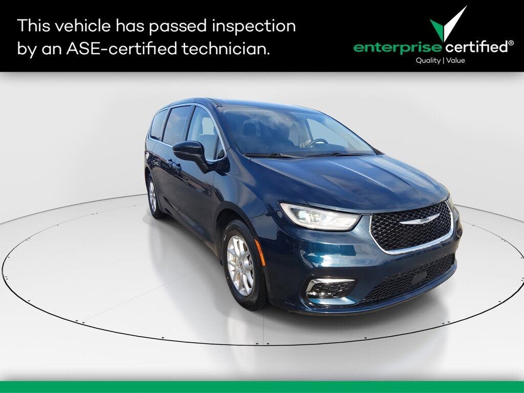 2023 CHRYSLER Pacifica