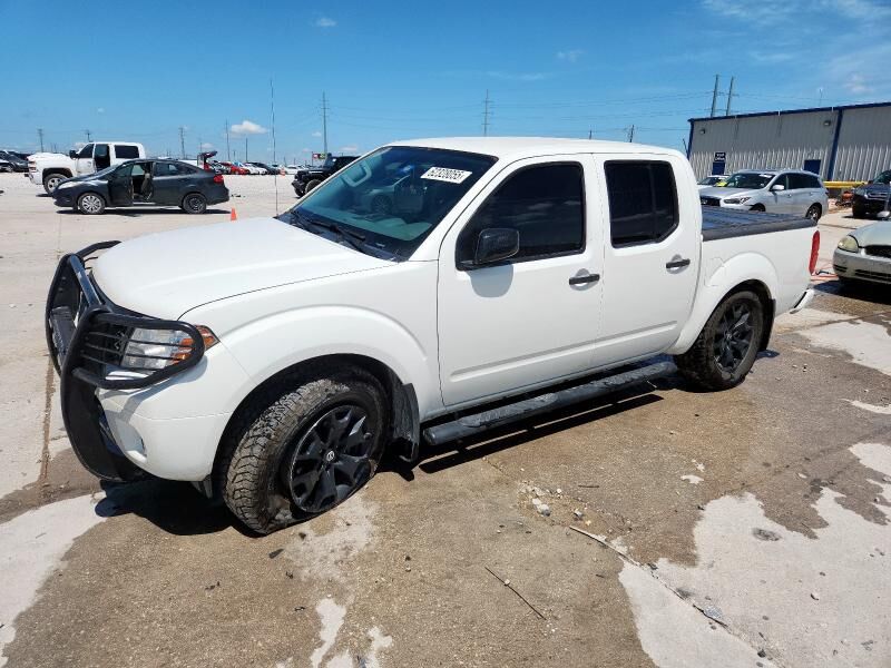 2021 NISSAN Frontier