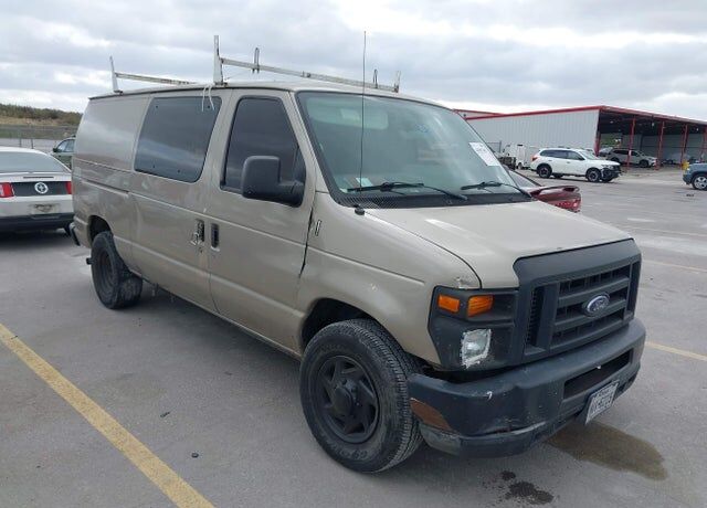 2012 FORD E-250