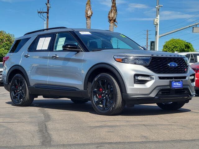 2024 FORD Explorer