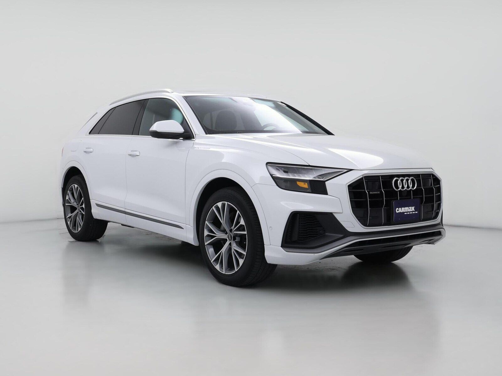 2021 AUDI Q8