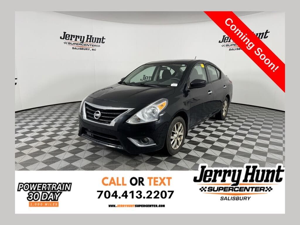 2017 NISSAN Versa