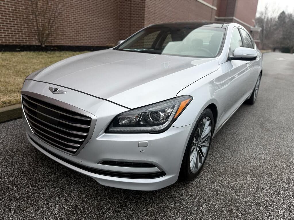 2015 HYUNDAI Genesis