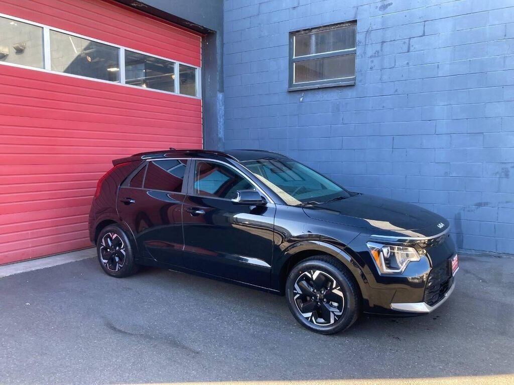2024 KIA Niro