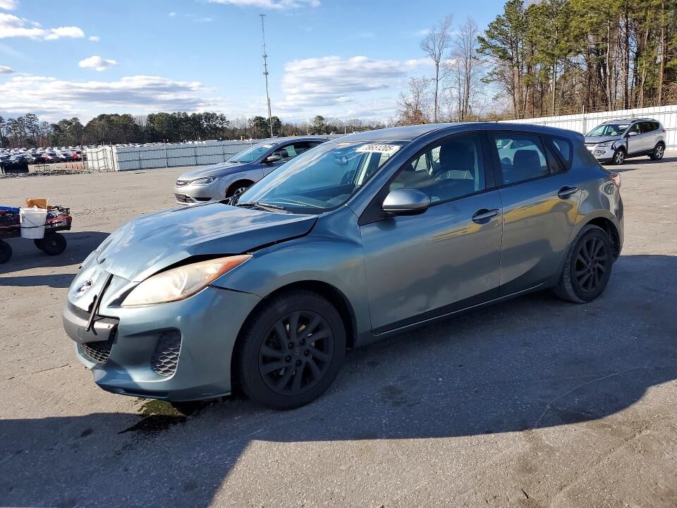 2012 MAZDA Mazda3
