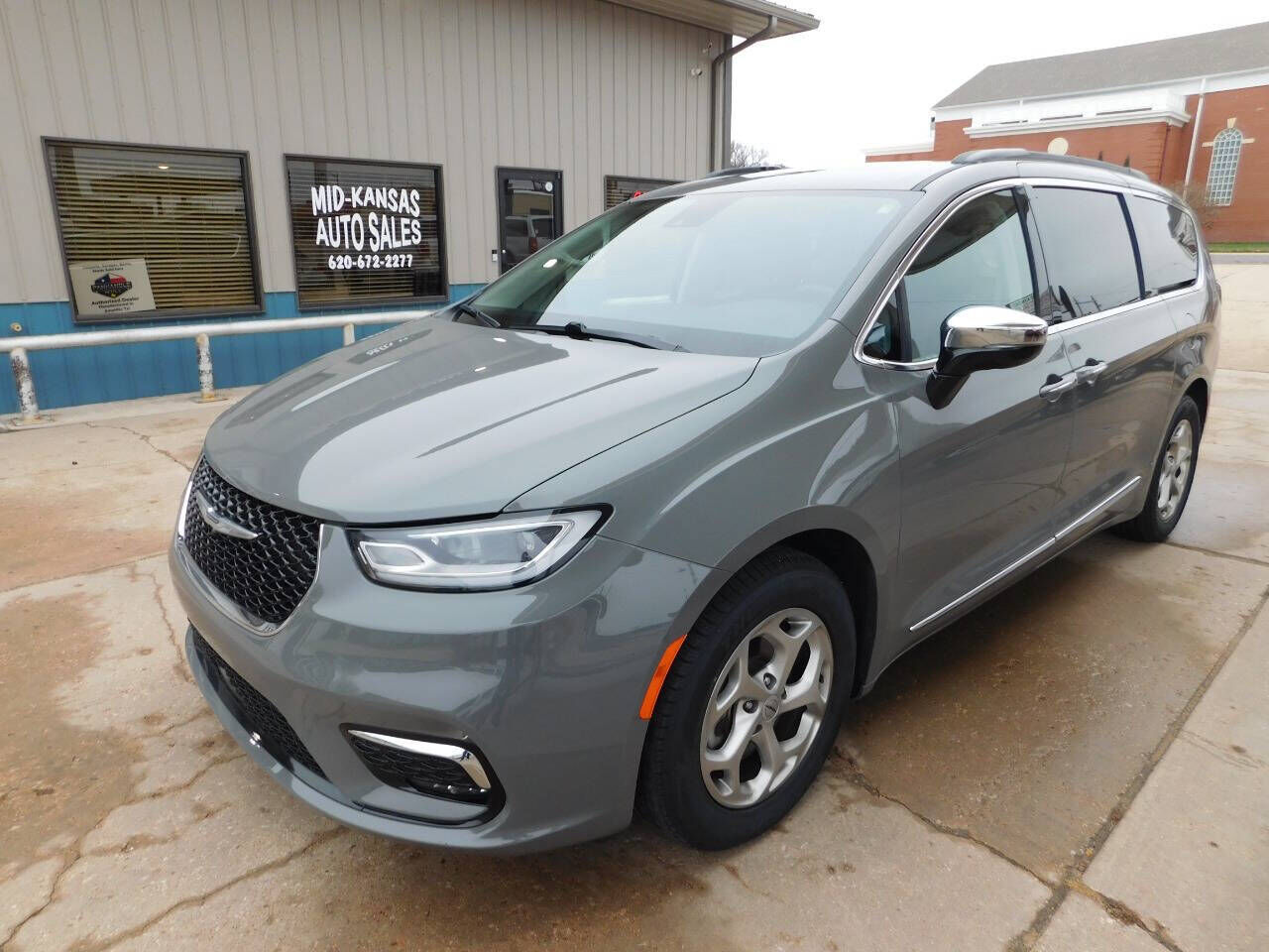 2023 CHRYSLER Pacifica