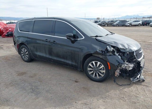 2022 CHRYSLER Pacifica