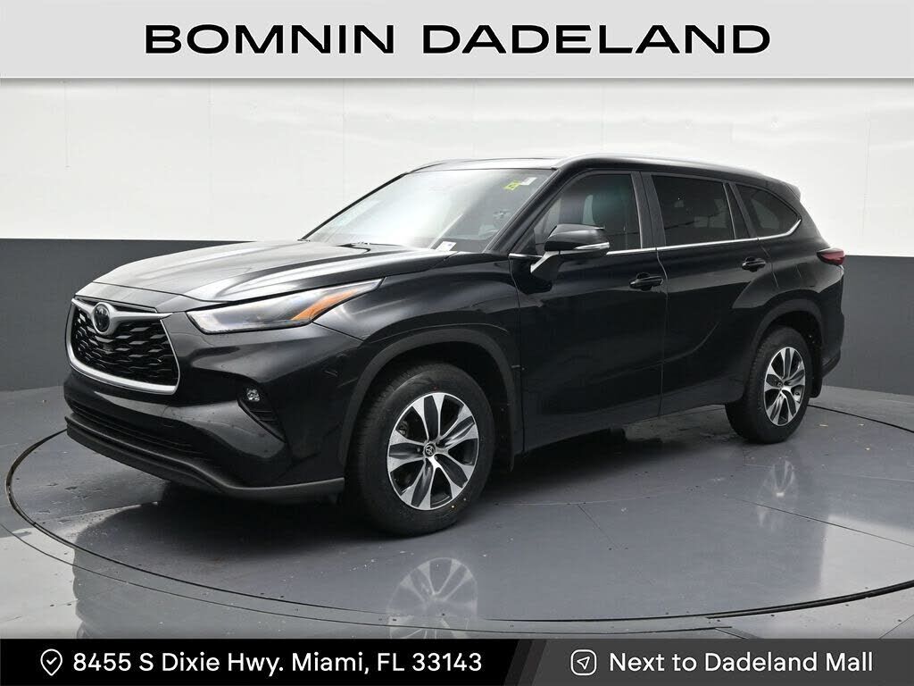 2024 TOYOTA Highlander