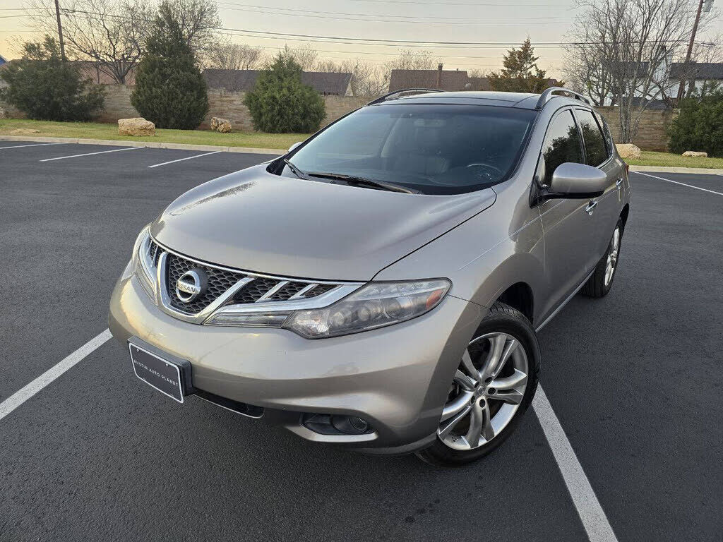 2011 NISSAN Murano