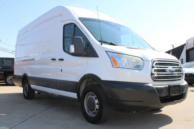 2017 FORD Transit