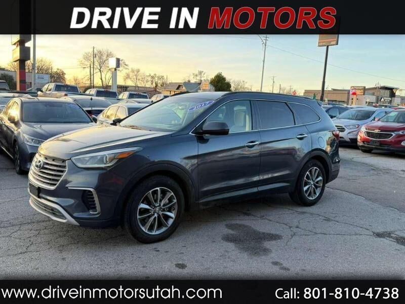 2017 HYUNDAI Santa Fe