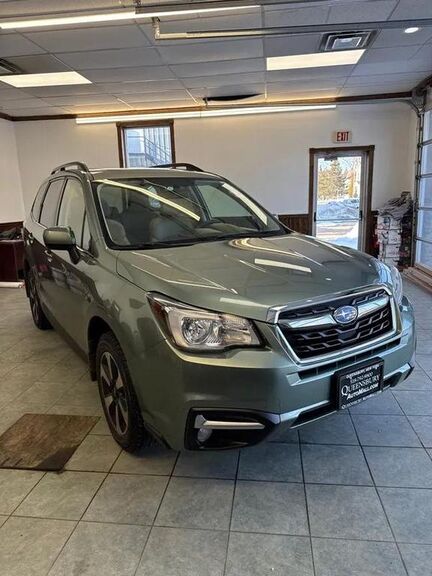 2017 SUBARU Forester