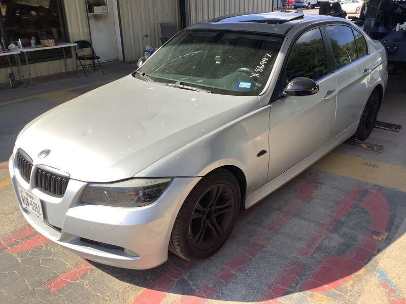 BMW 328i
