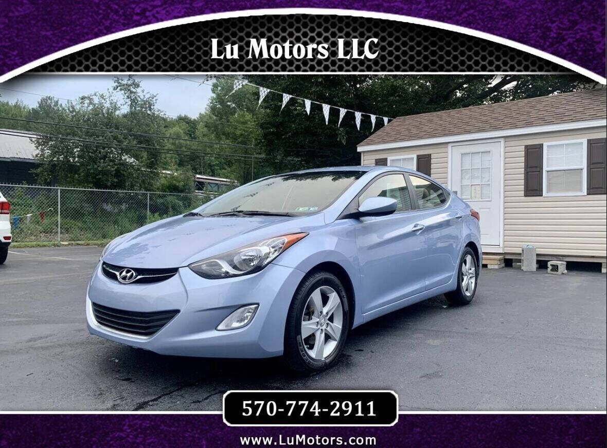 2013 HYUNDAI Elantra