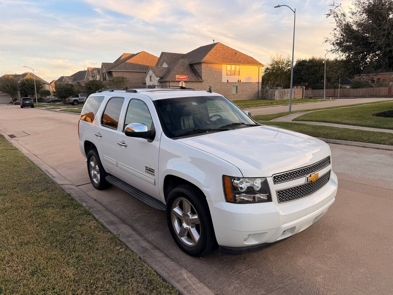 2011 CHEVROLET Tahoe