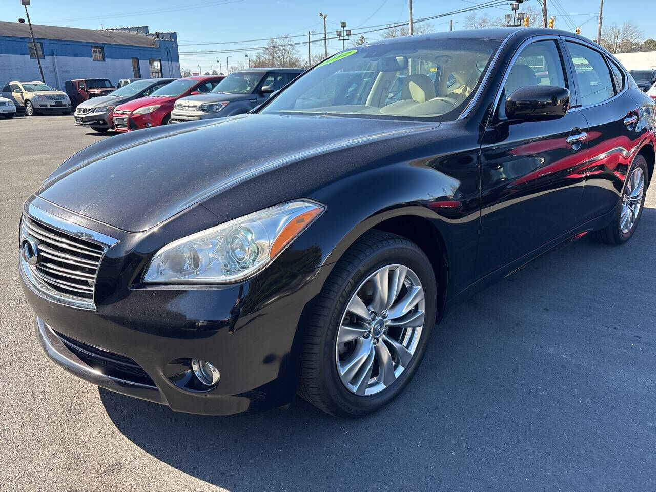 2012 INFINITI M37