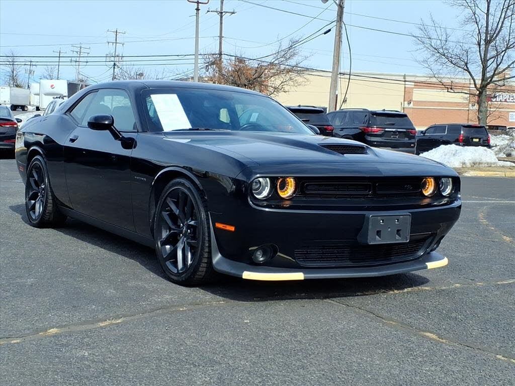 2022 DODGE Challenger