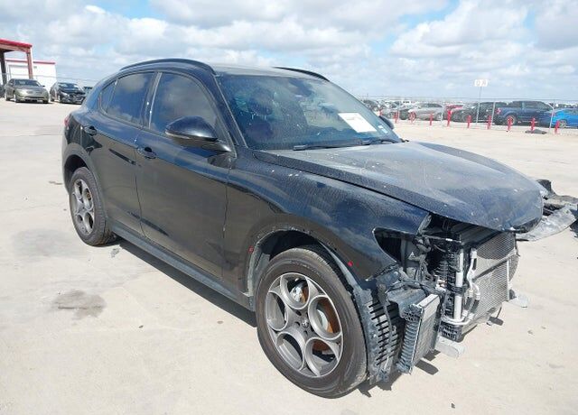 2022 ALFA ROMEO Stelvio