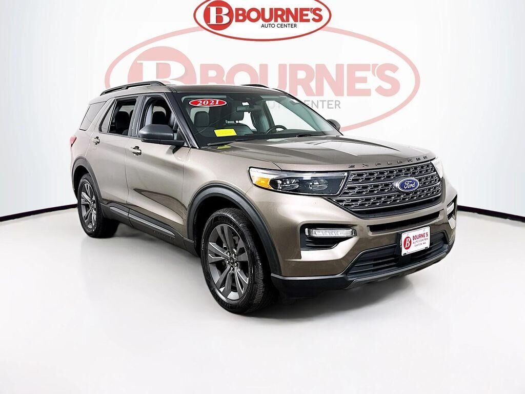 2021 FORD Explorer