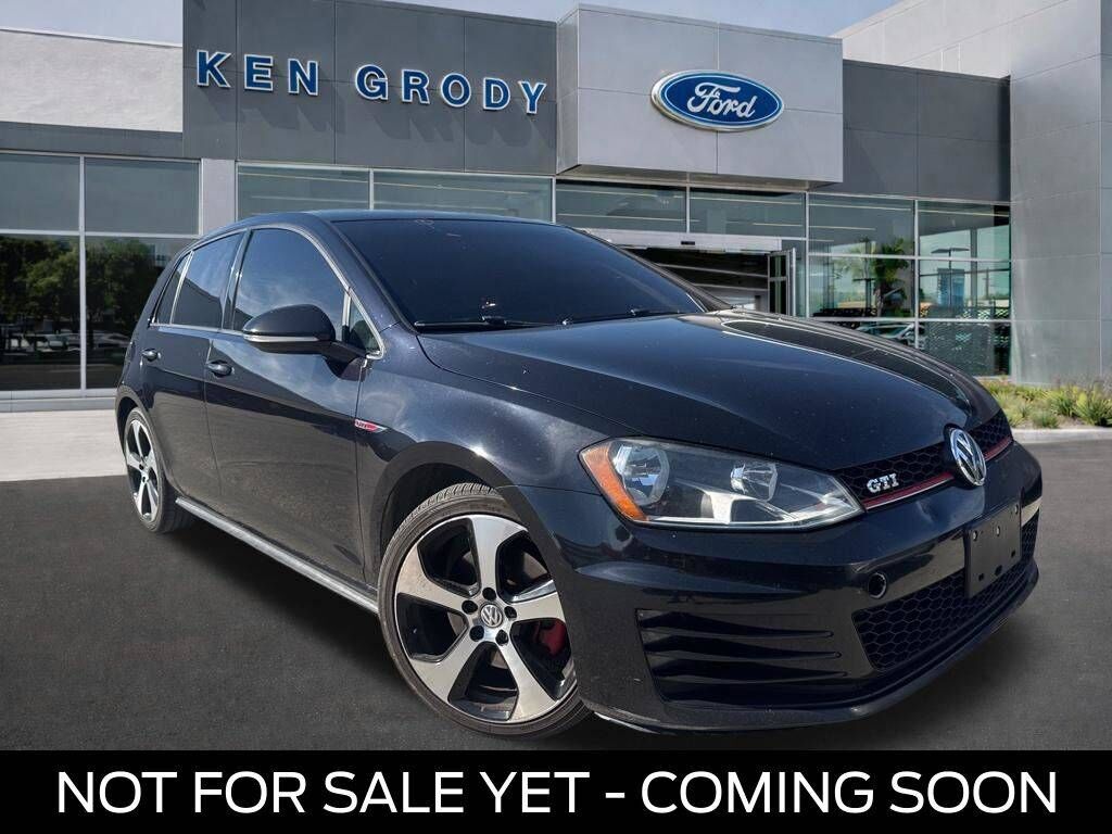 2017 VOLKSWAGEN Golf GTI