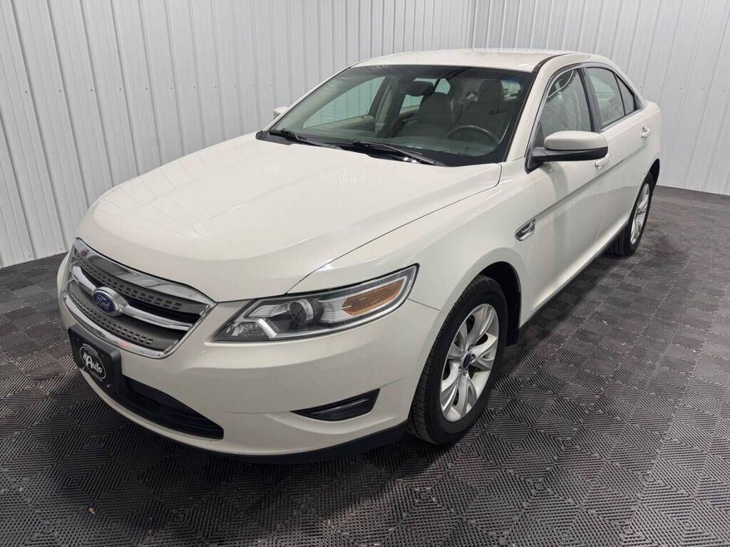 2012 FORD Taurus
