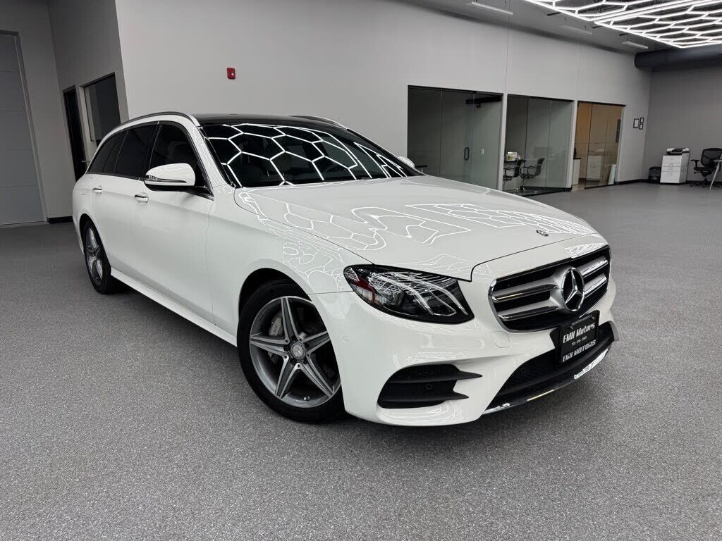 2017 MERCEDES-BENZ E-Class