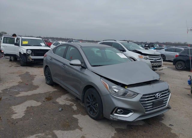 2022 HYUNDAI Accent