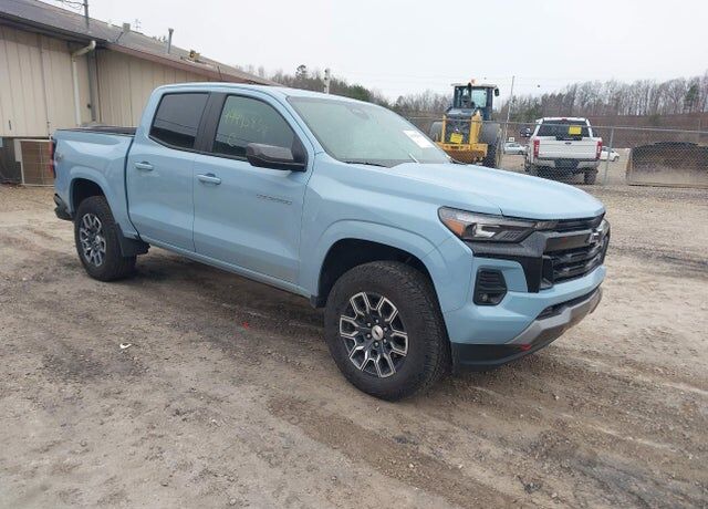 2025 CHEVROLET Colorado
