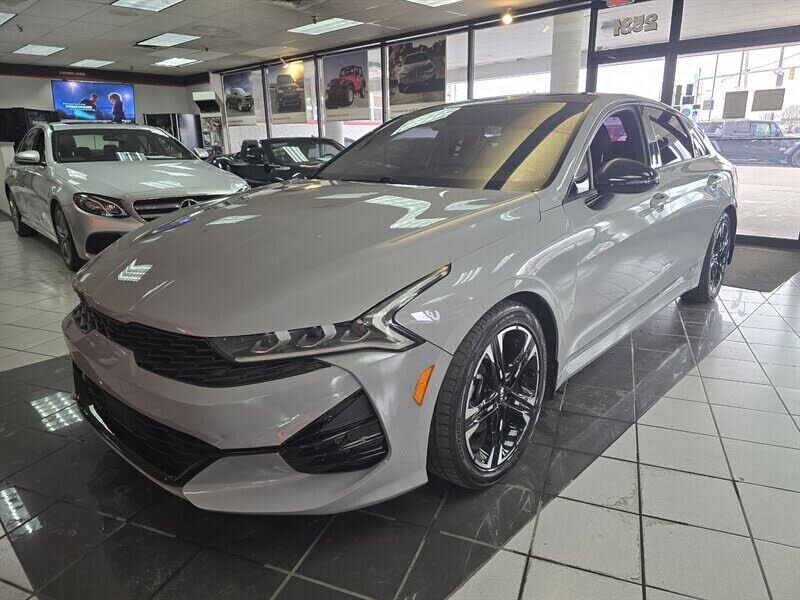 2021 KIA K5