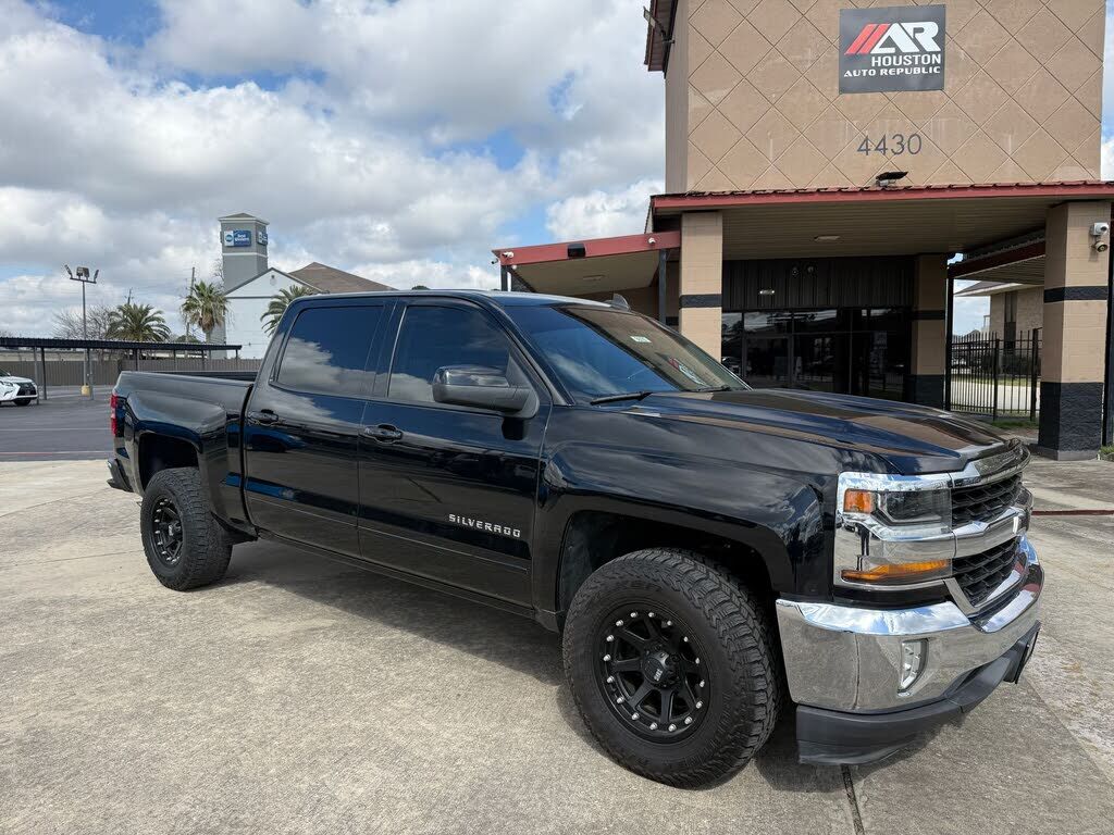 2018 CHEVROLET Silverado