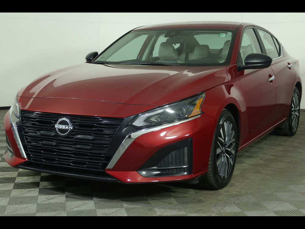 2025 NISSAN Altima