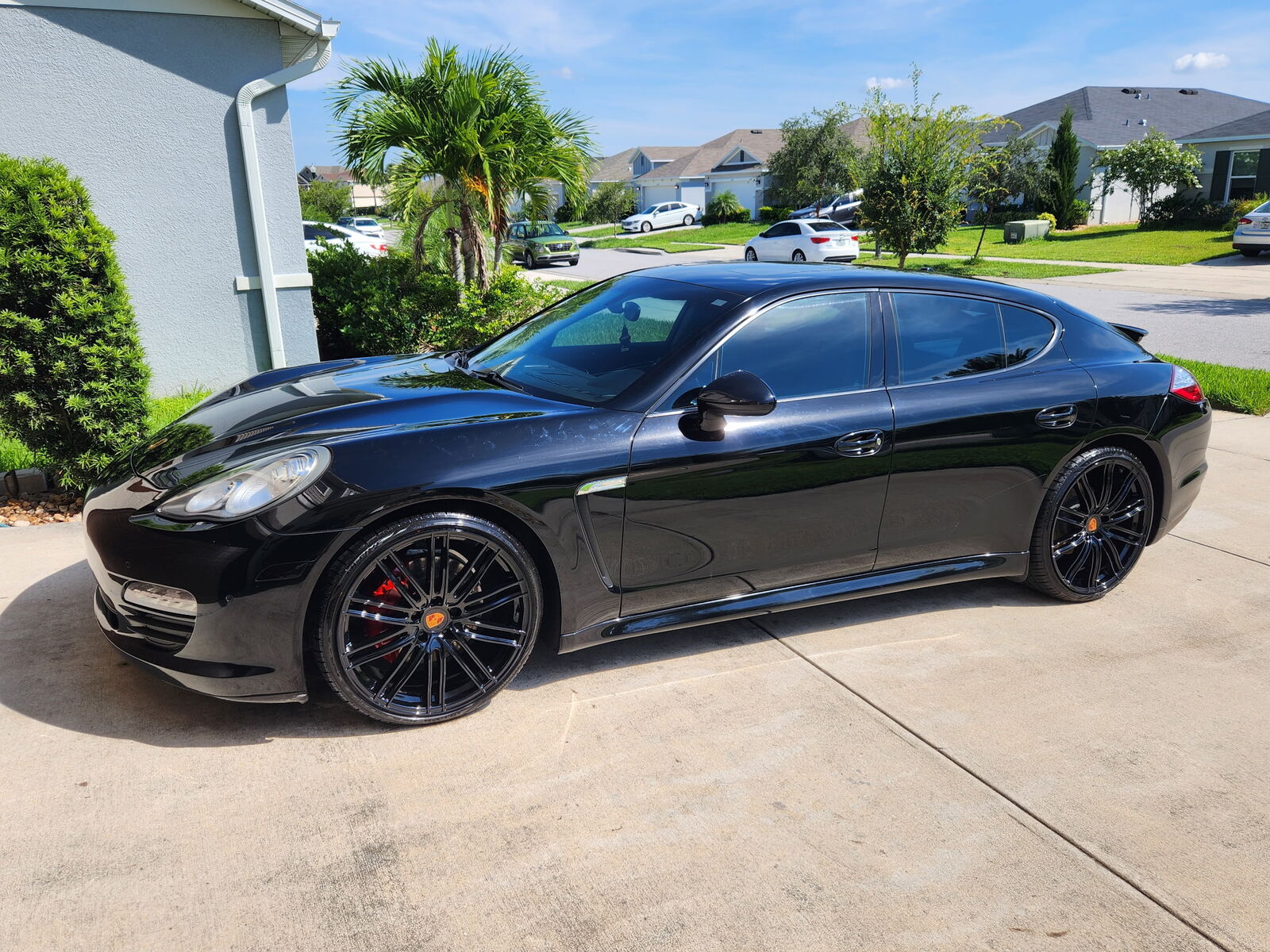 2012 PORSCHE Panamera