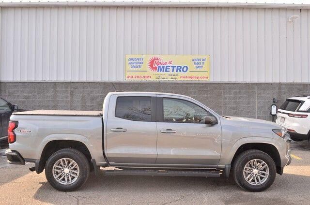 2024 CHEVROLET Silverado