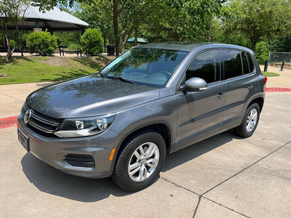 2013 VOLKSWAGEN Tiguan
