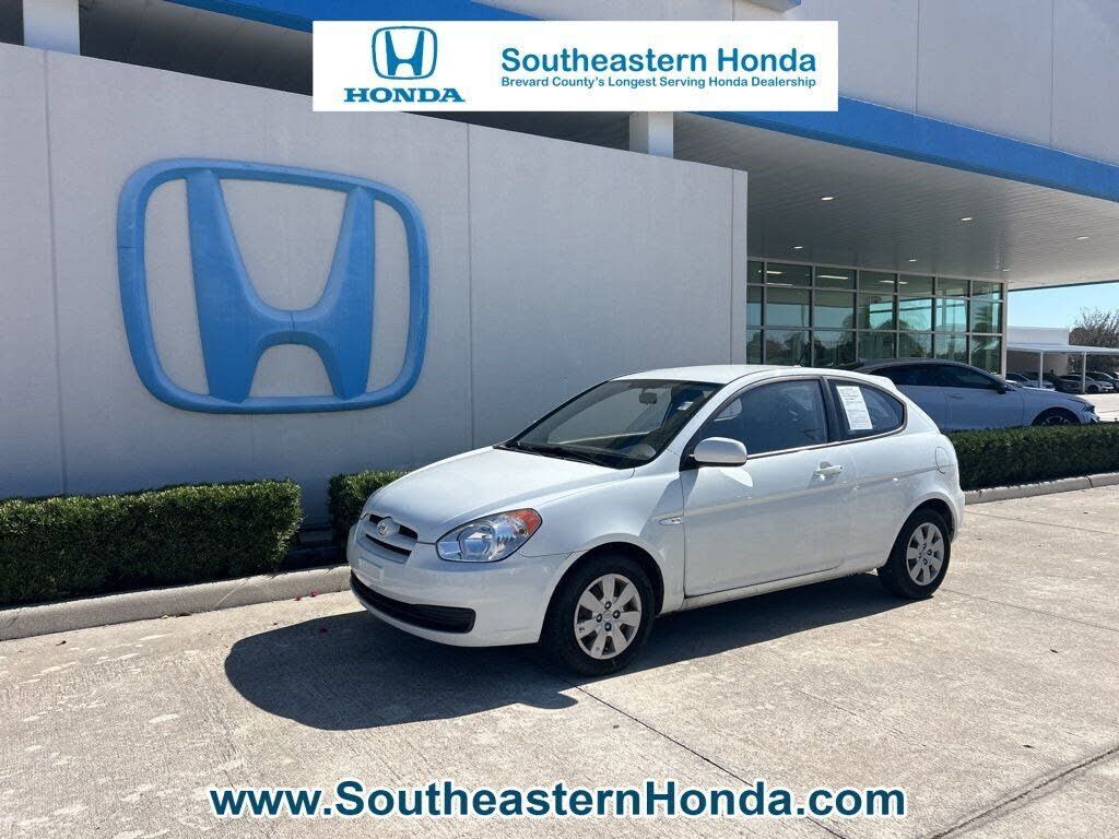 2010 HYUNDAI Accent