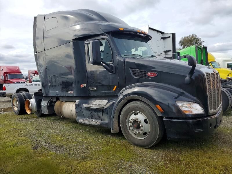 2020 PETERBILT 579
