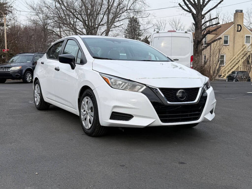 2020 NISSAN Versa