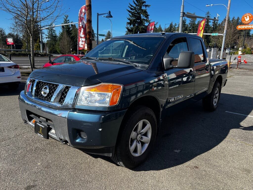2014 NISSAN Titan