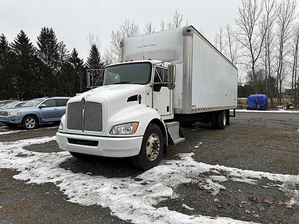 2017 KENWORTH T3 Series