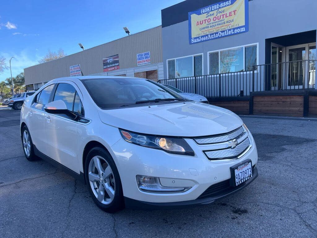 2014 CHEVROLET Volt