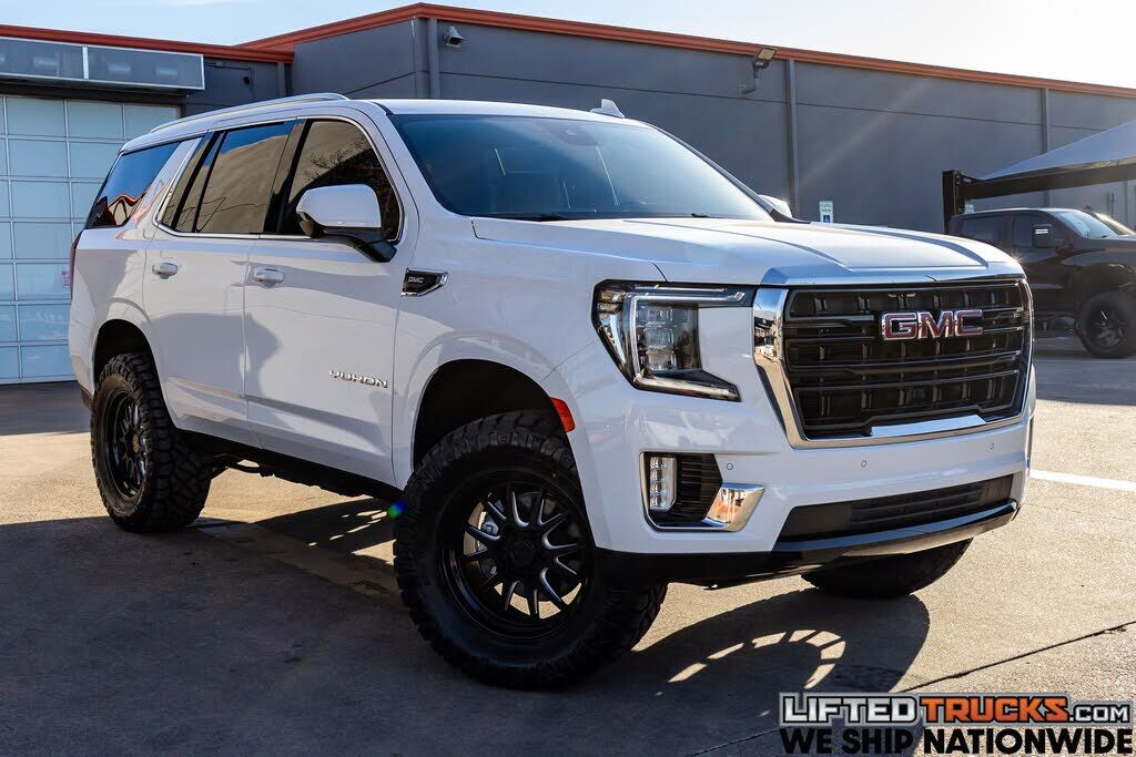 2023 GMC Yukon