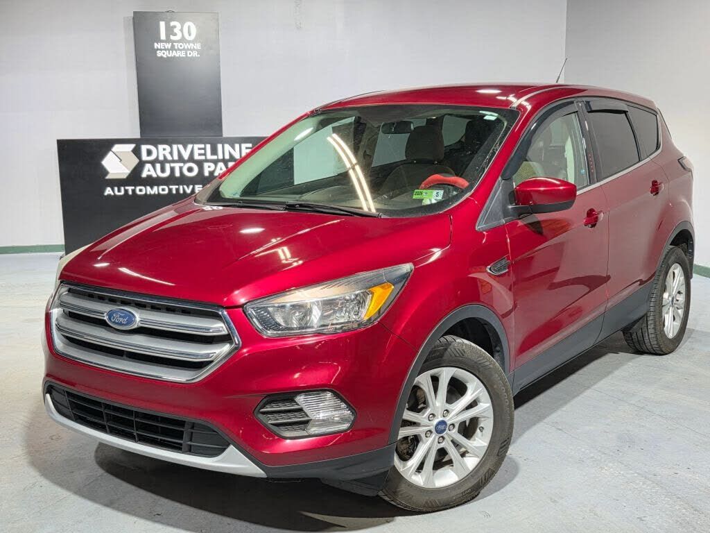 2017 FORD Escape
