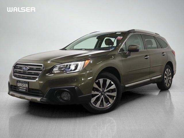 2017 SUBARU Outback