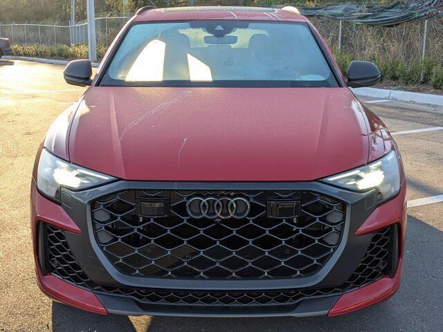 2025 Audi RS Q8