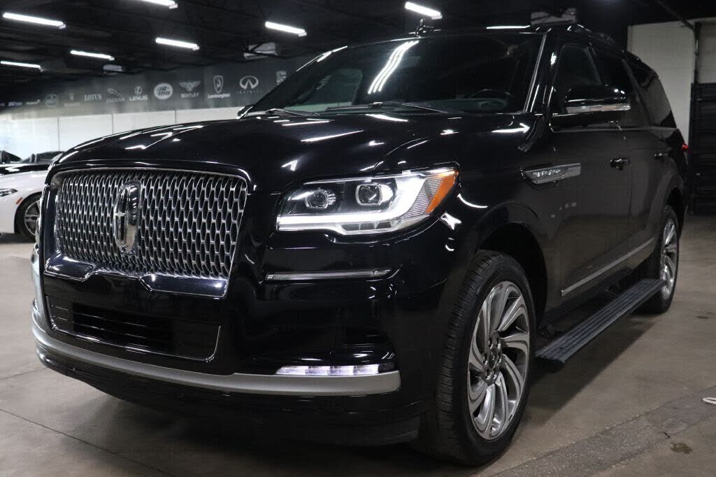 2024 LINCOLN Navigator