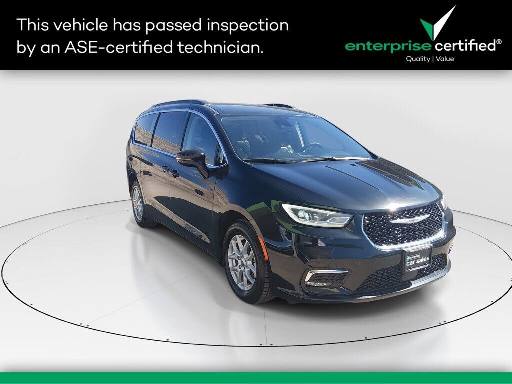 2022 CHRYSLER Pacifica