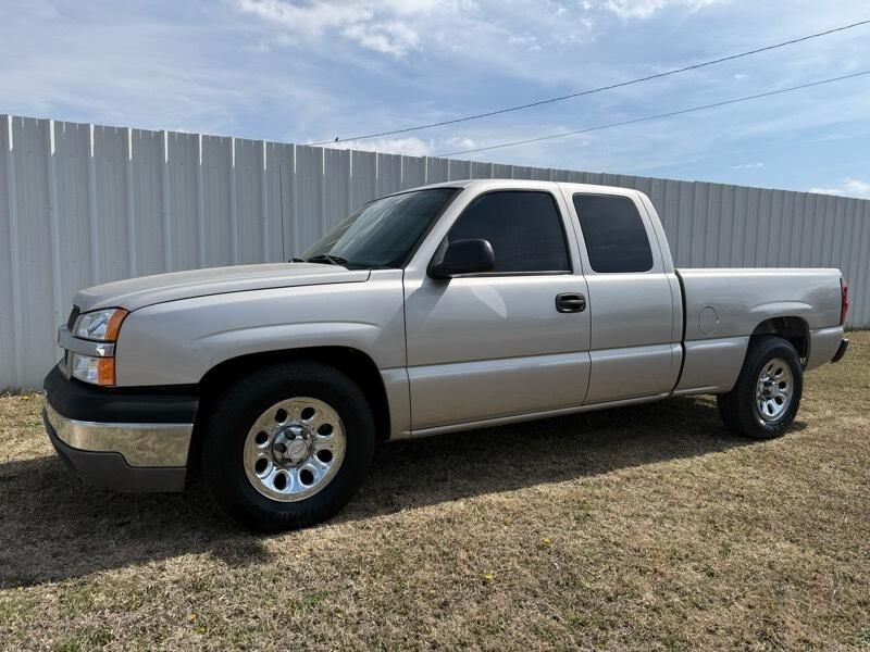 2004 CHEVROLET Silverado