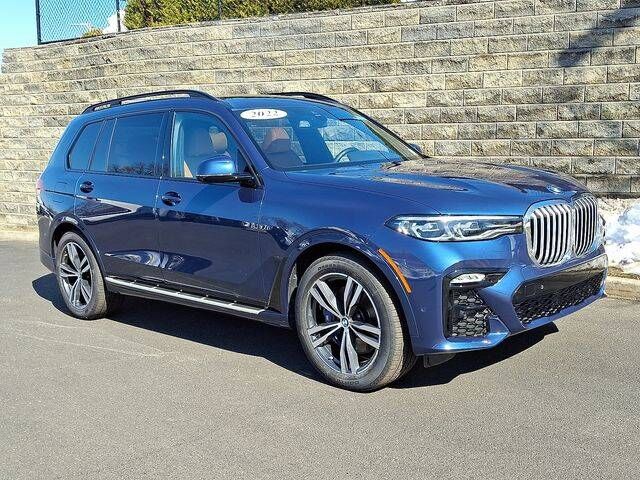 2022 BMW X7