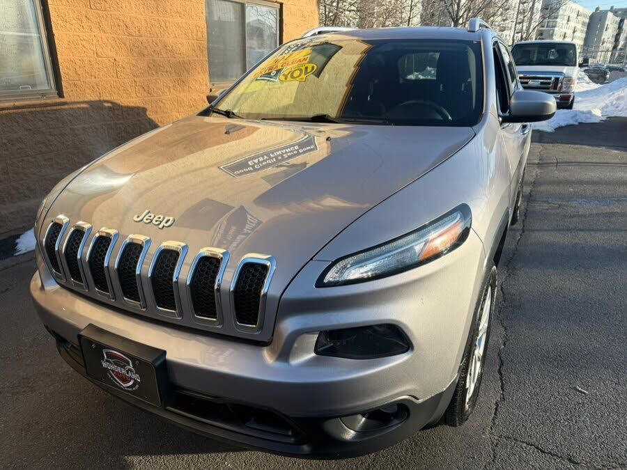 2017 JEEP Cherokee